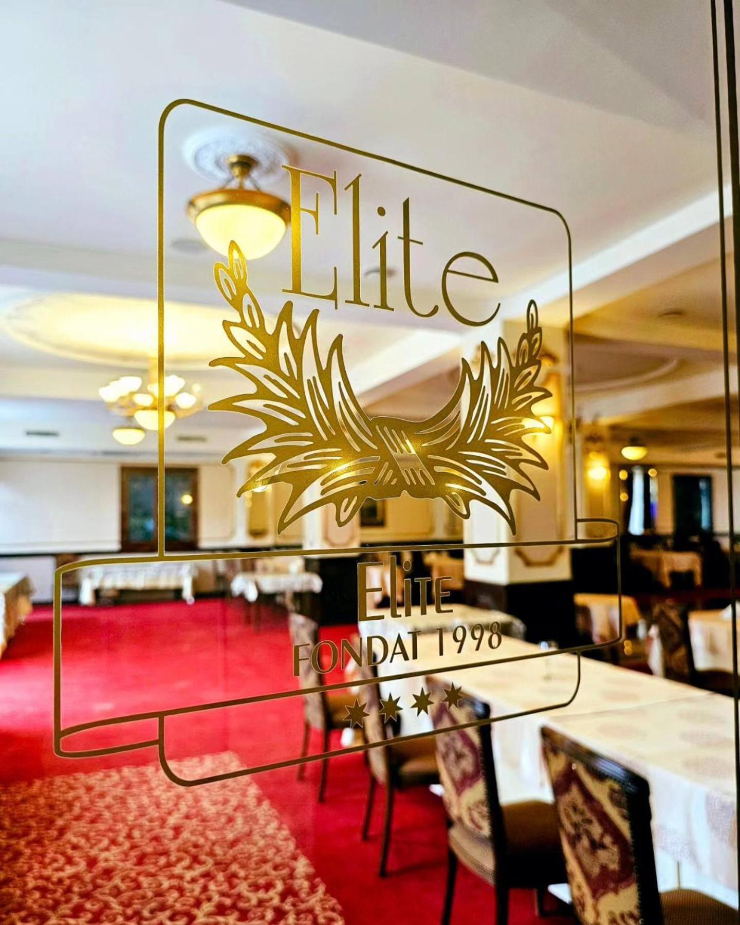 The Elite - Oradea'S Legendary Hotel Экстерьер фото